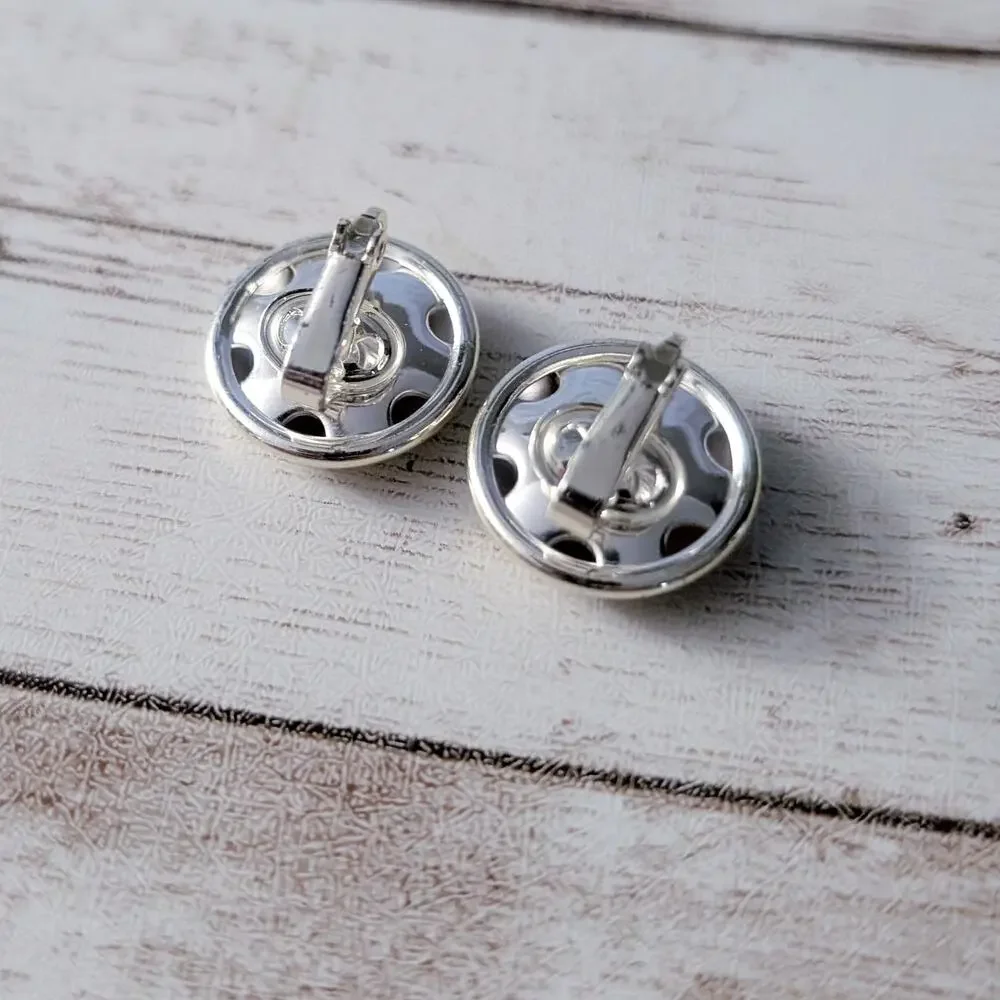 Vintage clip earrings